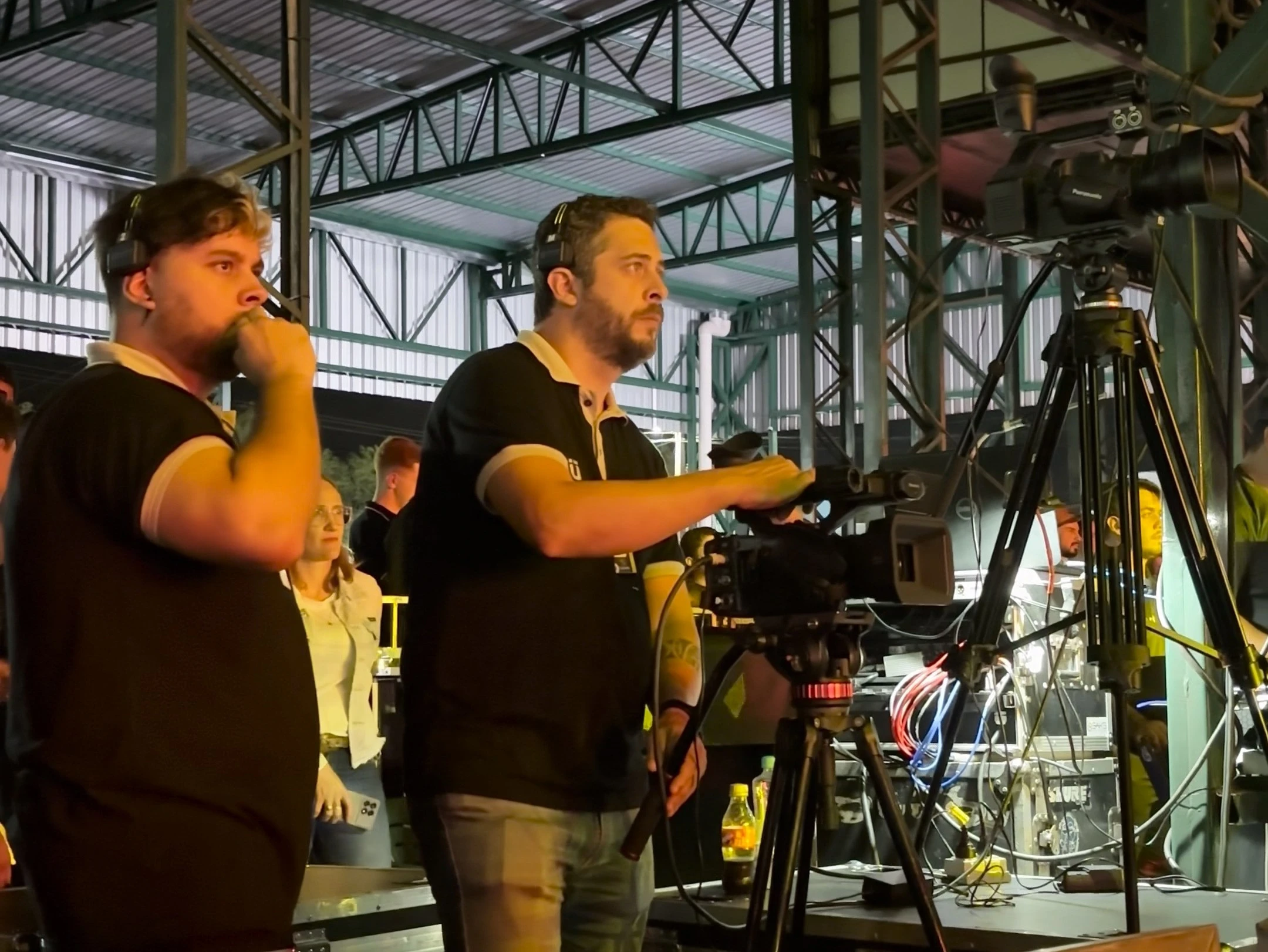 Para el evento se utilizaron cámaras de alta resolución, una de 360° y un dron para tomas aéreas. 