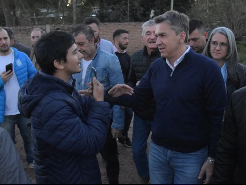 Periodista fue demorado siete horas en una comisaría tras hacer preguntas que incomodaron a Zdero