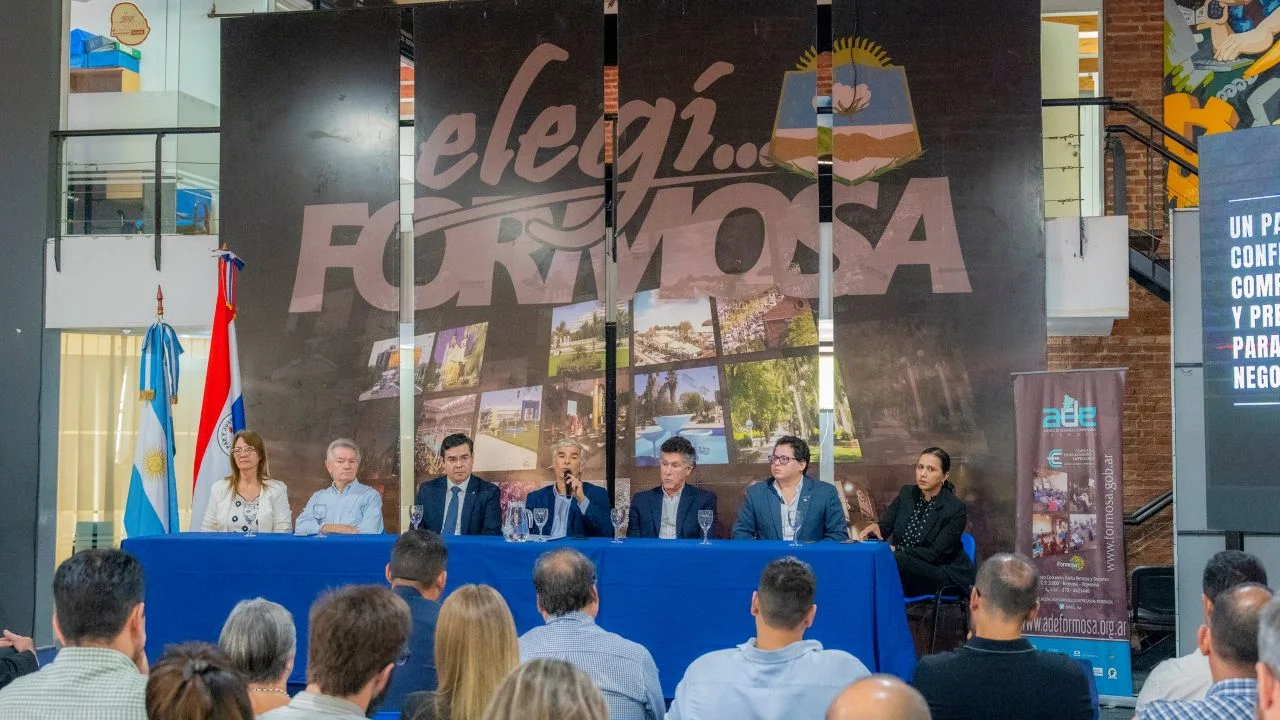 Presentación feria paraguay