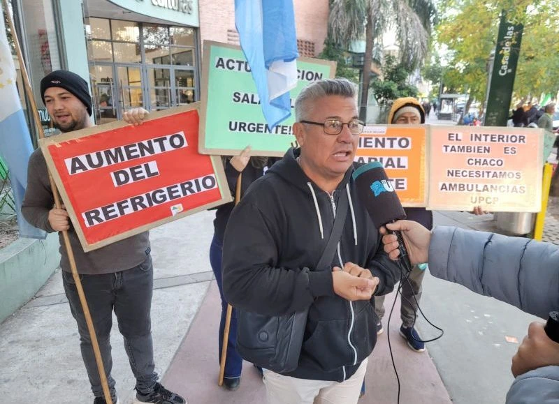 Trabajadores estatales de Chaco reclamaron aumentos salariales y reapertura de paritarias