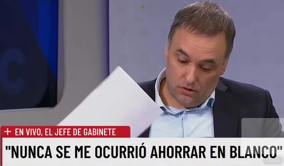 Adorni intentó justificar su patrimonio millonario con ahorros “en negro” y bitcoins