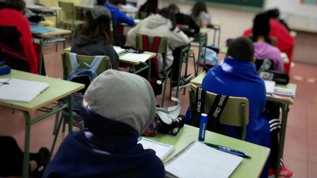 Escuelas de Misiones podrán flexibilizar horarios de ingreso ante el frío extremo