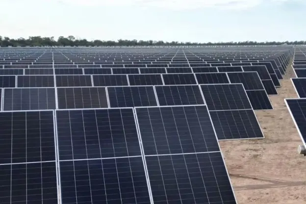 La infraestructura eléctrica desarrollada a lo largo de la provincia posibilita la instalación de parques solares. 