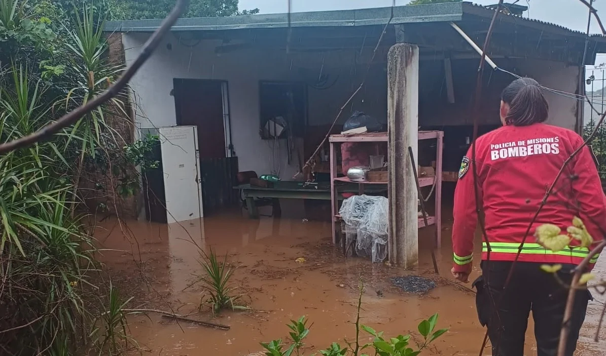 Oberá fue una de las ciudades más afectadas, con rescates, evacuaciones y desbordes de arroyos durante la madrugada.