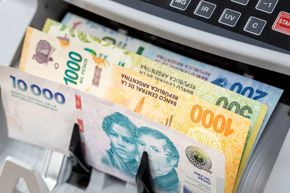 Las empresas pueden pagar el aguinaldo hasta el 30 de junio, aunque tienen un periodo de gracia de cuatro días hábiles, por lo que este año se podría extender hasta el lunes 6 de julio. 
