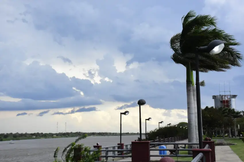 Clima en el NEA: tras las alertas por viento, llegan las tormentas durante el fin de semana