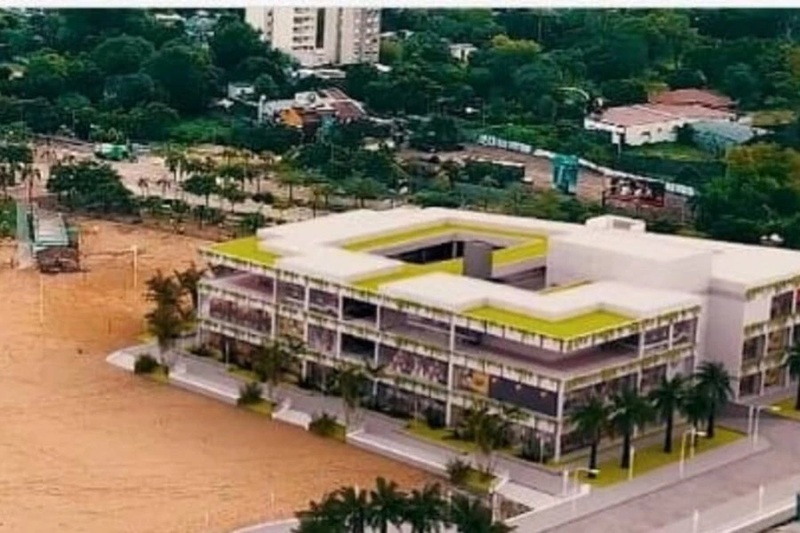 Un fallo judicial frenó la construcción de un shopping en plena playa correntina 2