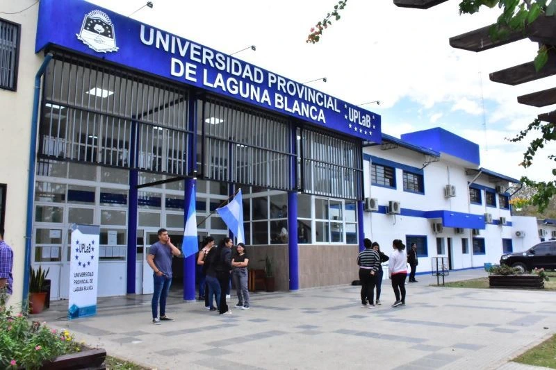 La acreditación por seis años es el máximo reconocimiento que otorga el organismo evaluador a las carreras universitarias.