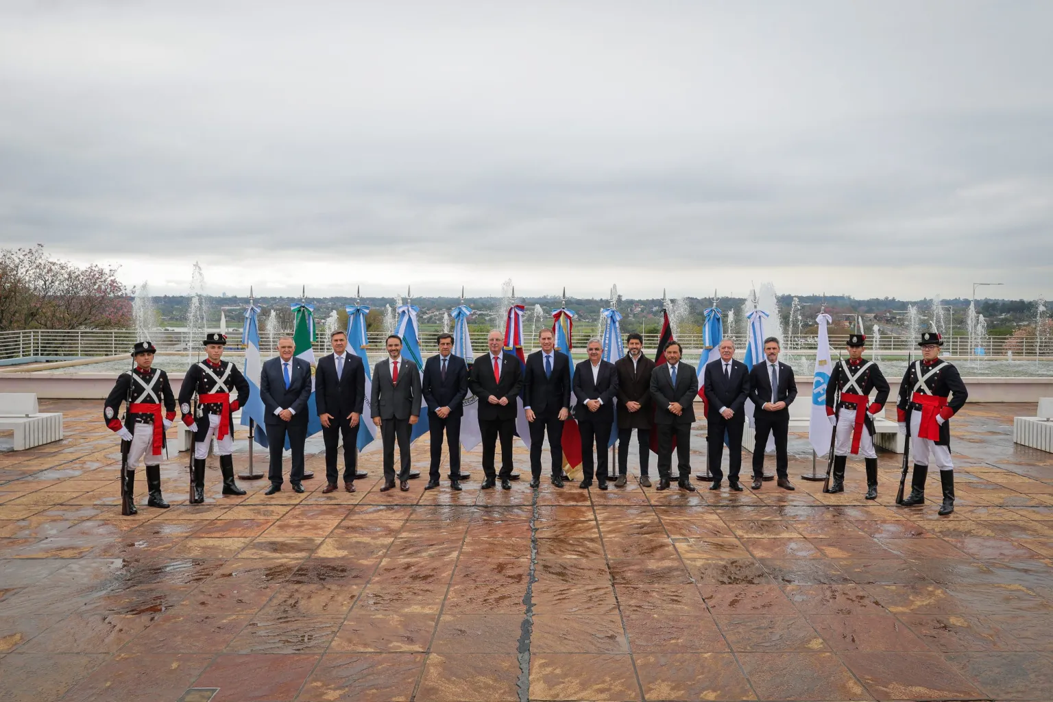 Comenzó en Misiones la 24ª Asamblea del Norte Grande: Passalacqua recibe a los gobernadores y a Santilli
