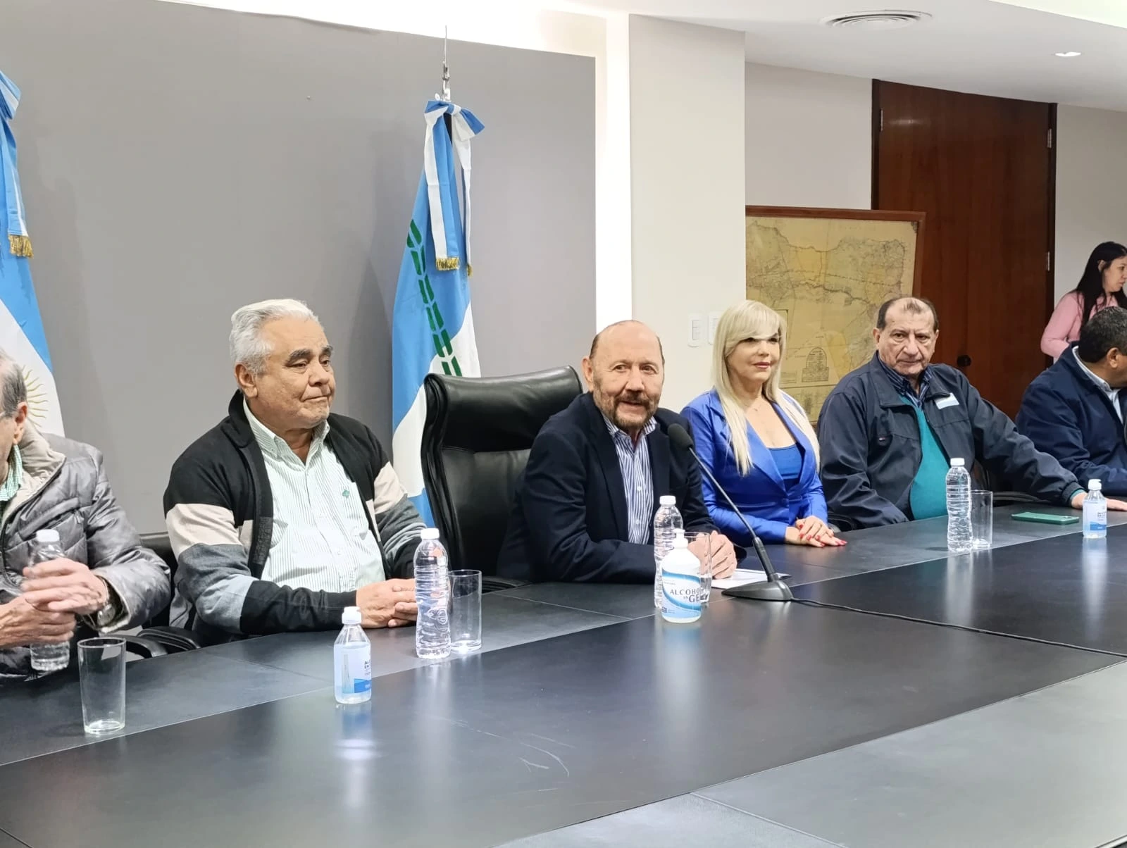 Insfrán anunció un aumento salarial del 15% para estatales formoseños y el acumulado llega al 29%