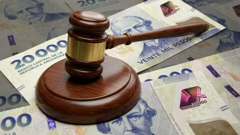 Al menos 10% del patrimonio deberá mantenerse en activos líquidos, entre ellos Letras del Tesoro con vencimientos de hasta 90 días.