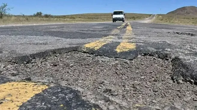 Por cada dólar que no se invierte hoy en mantenimiento vial, pueden ser necesarios diez dólares mañana. Foto: Ámbito