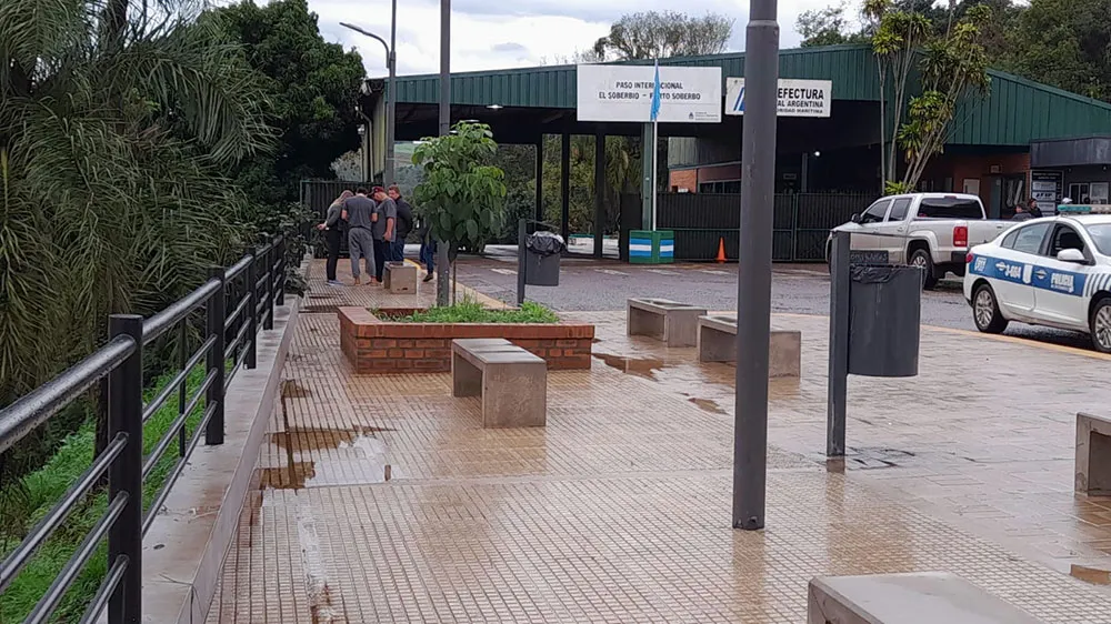 Crecida del río Uruguay: ya son tres los pasos fronterizos cerrados entre Misiones y Brasil